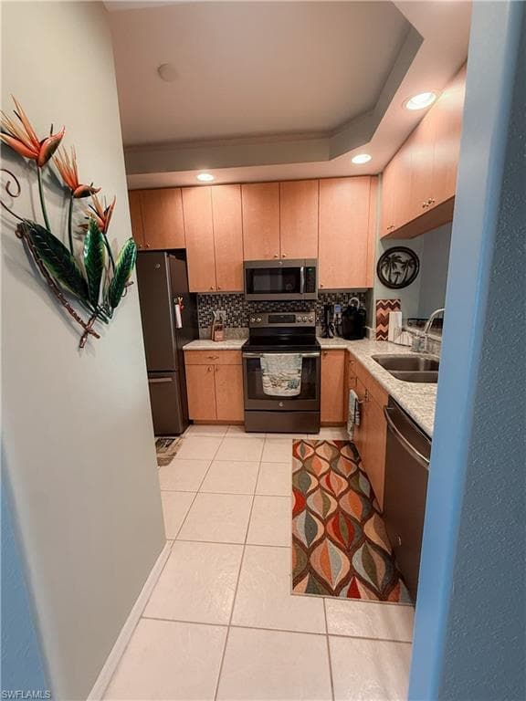 1137 Van Loon Commons CIR 202-3