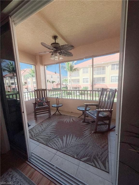 1137 Van Loon Commons CIR 202-14