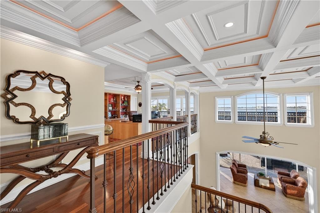 12782 Yacht Club CIR-38