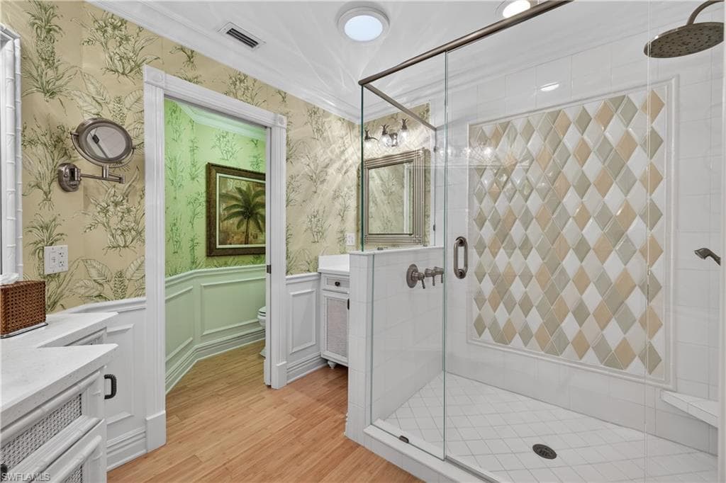 12782 Yacht Club CIR-45