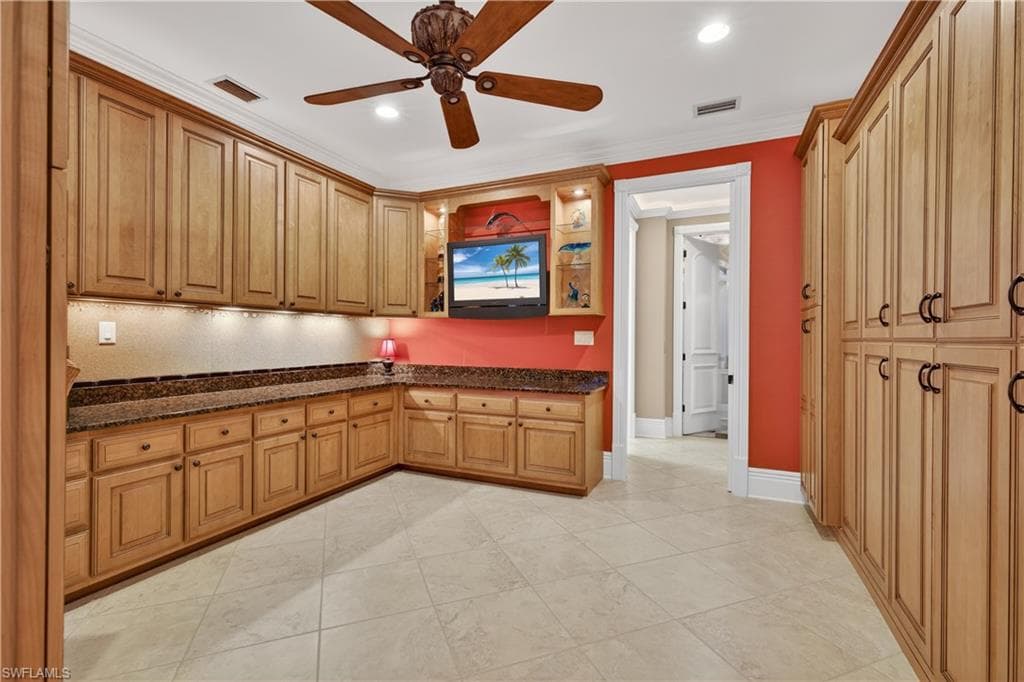 12782 Yacht Club CIR-50