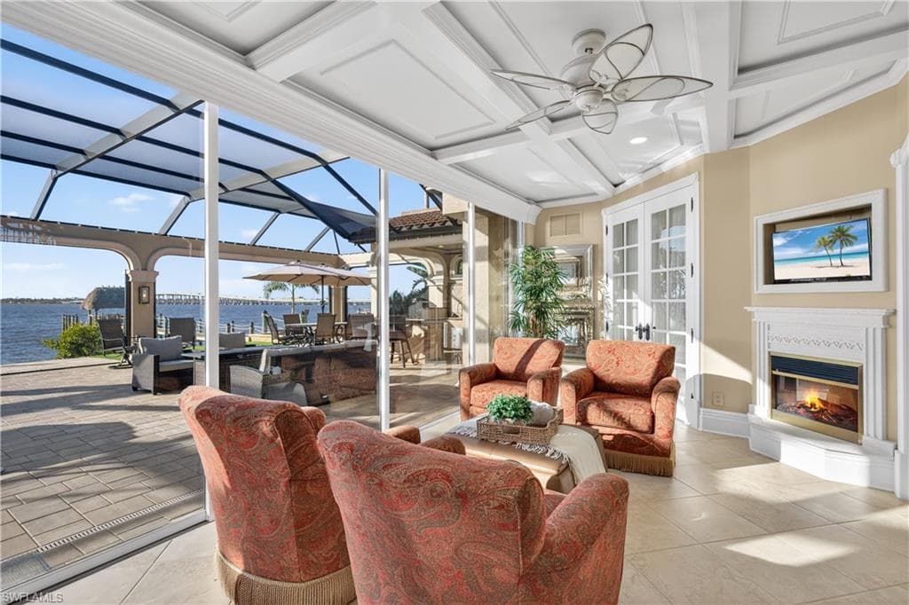 12782 Yacht Club CIR-15