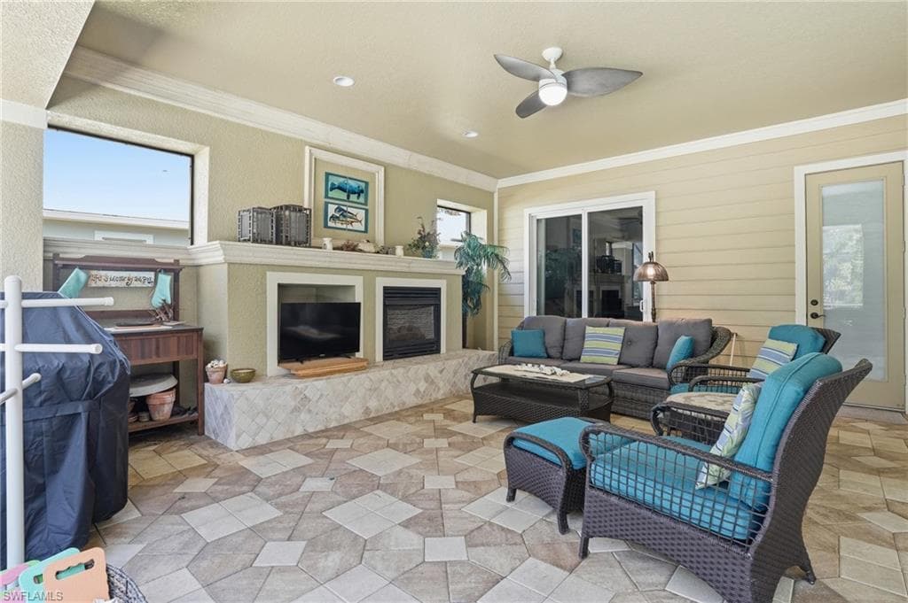 3801 River Point DR-42
