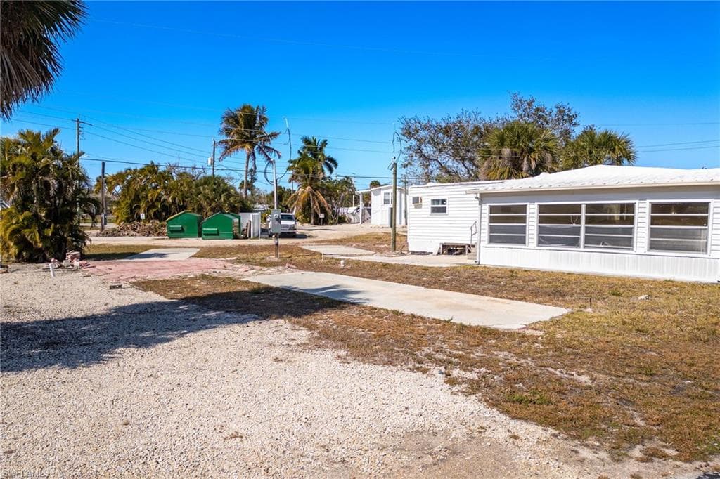 4 Helen LN-11