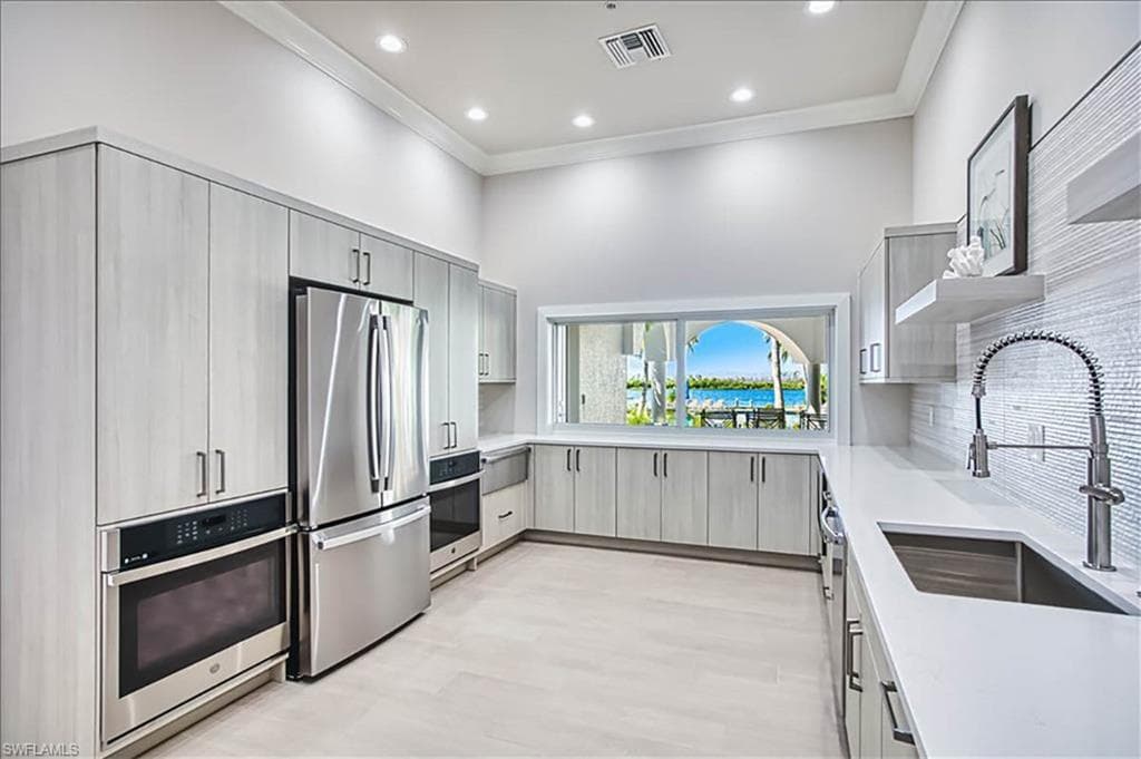 12601 Mastique Beach BLVD 1802-40