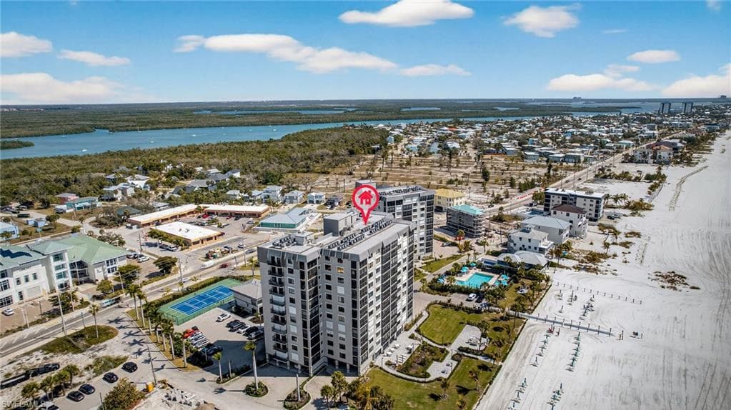 2800 Estero BLVD 1003-7