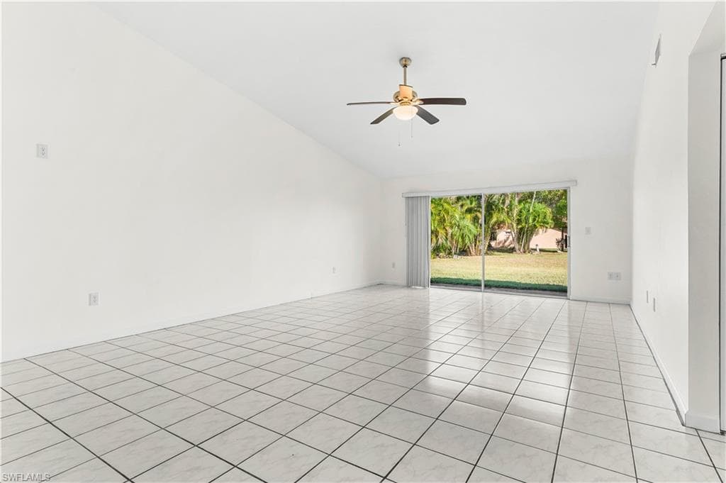 6479 Royal Woods DR-8
