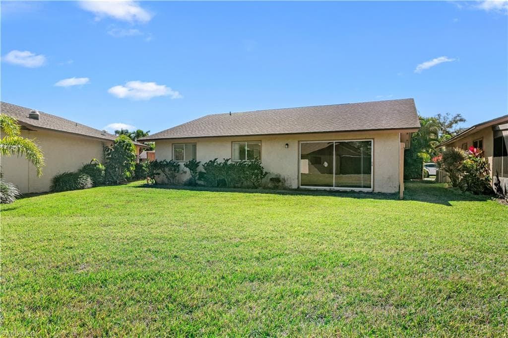 6479 Royal Woods DR-21
