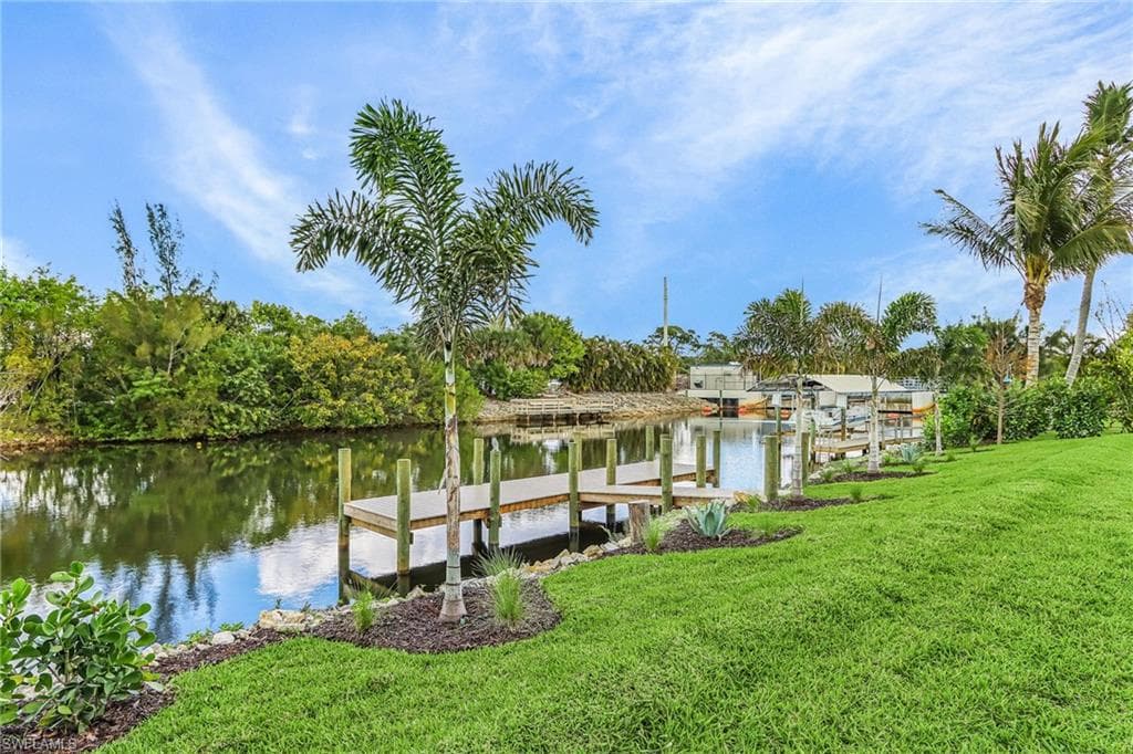 2393 Longboat DR-43