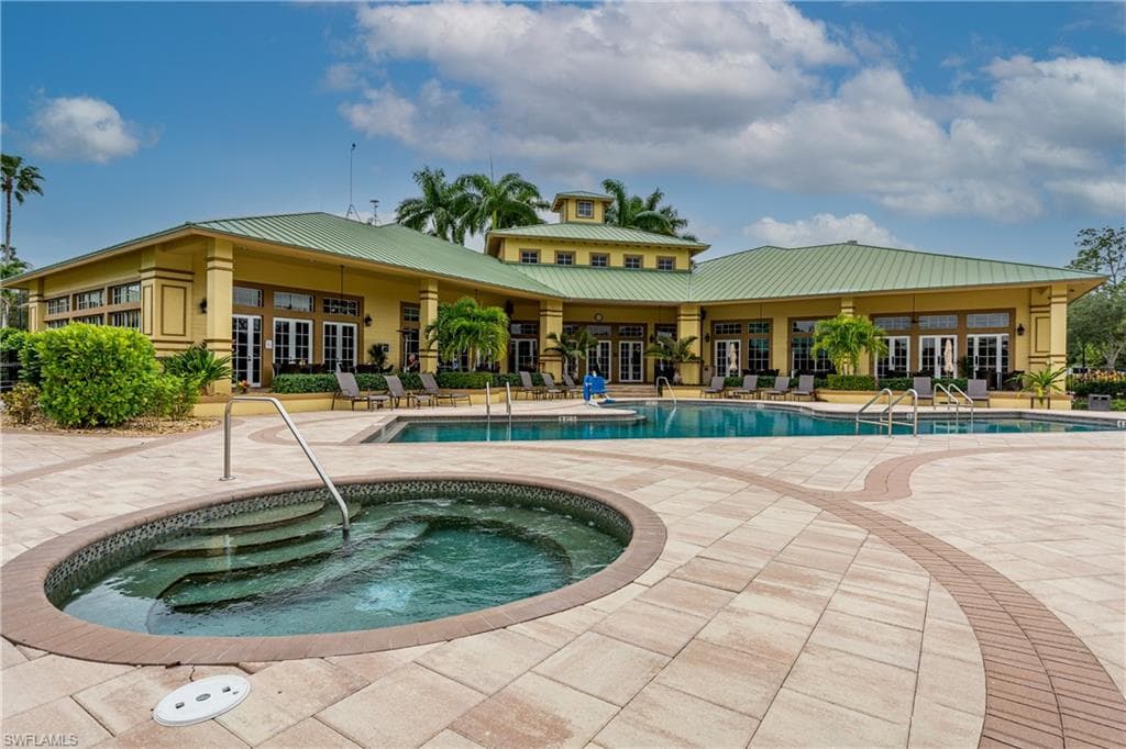 3972 Bishopwood CT E 2-203-33