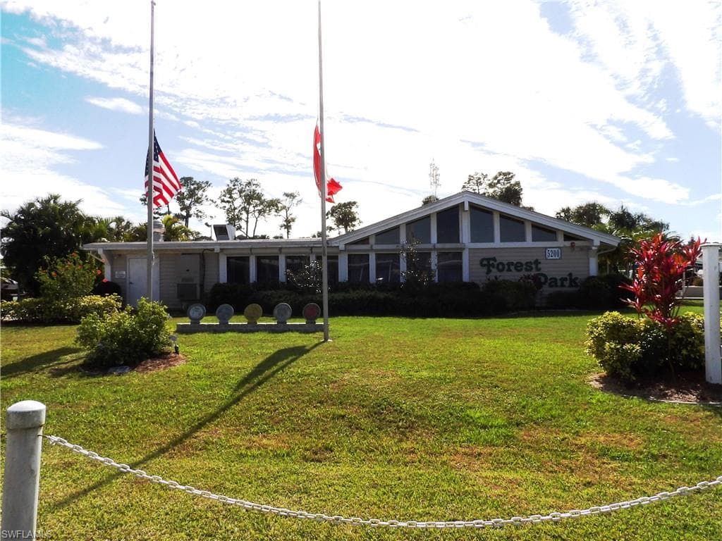 563 Timber LN S-24
