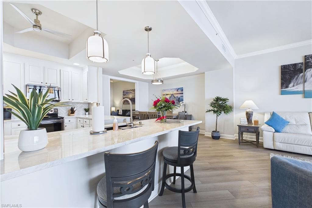 2090 W First ST 2907-27
