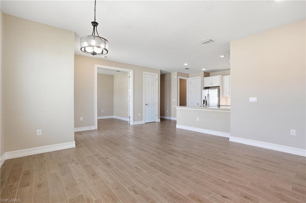 1193 Enbrook LOOP-8
