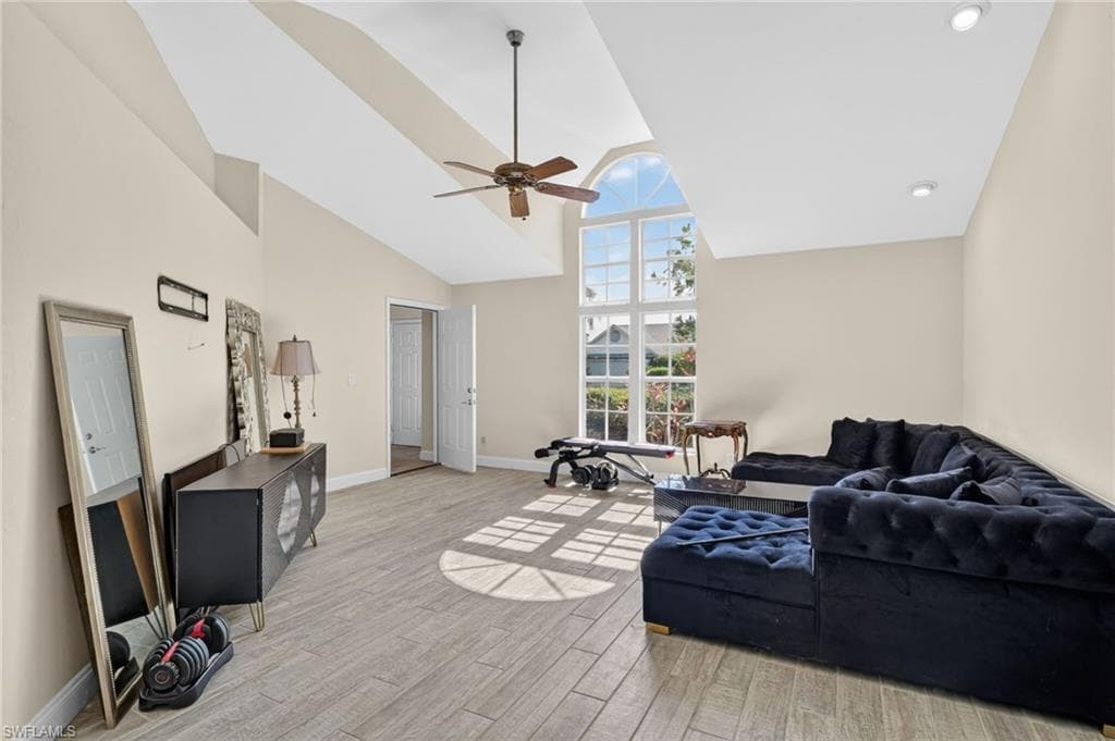 22656 Fountain Lakes BLVD-23