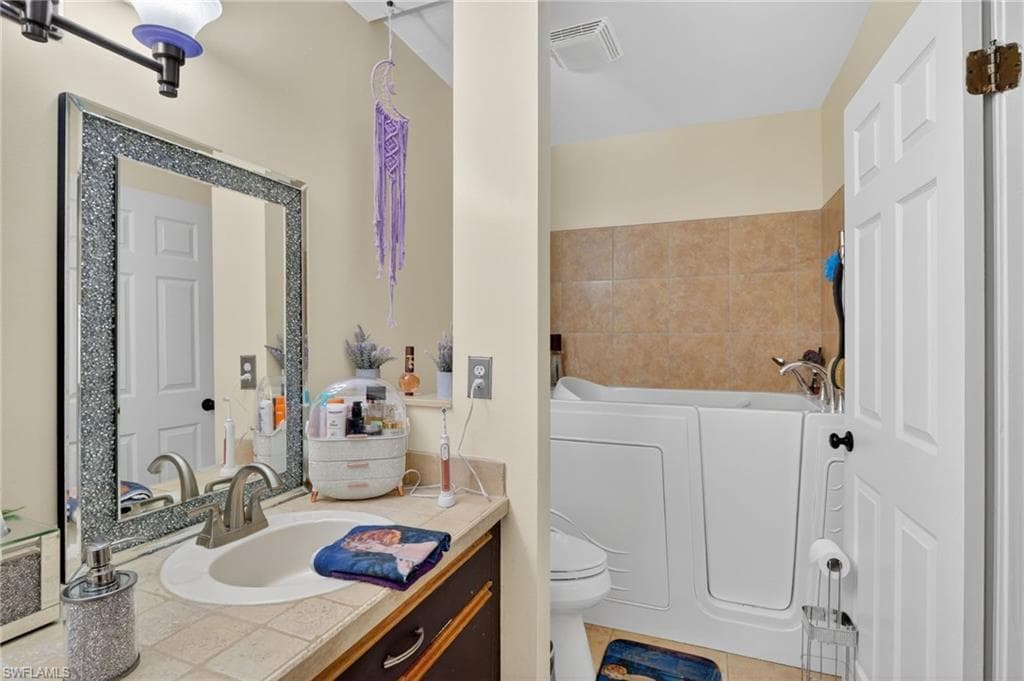 22656 Fountain Lakes BLVD-38