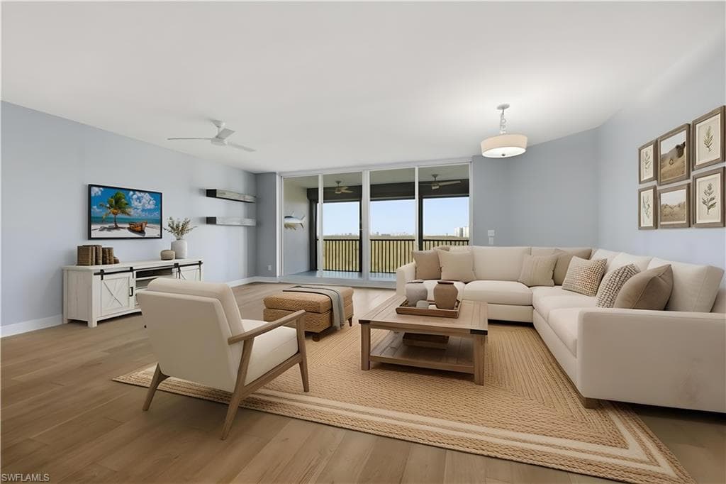 425 Cove Tower Dr 703-2