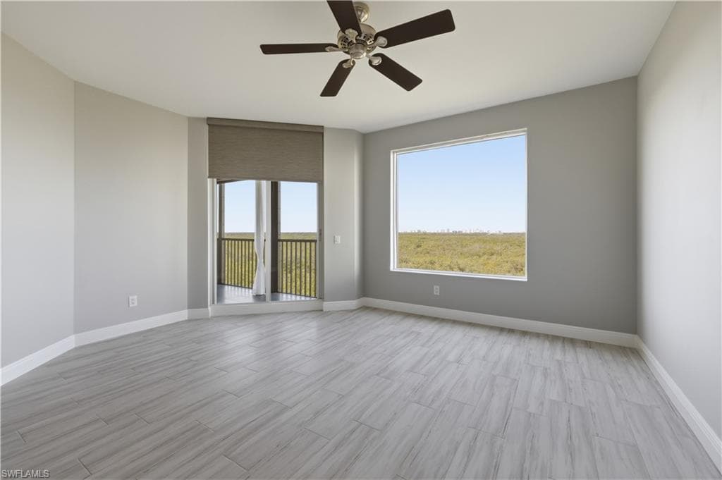425 Cove Tower Dr 703-14