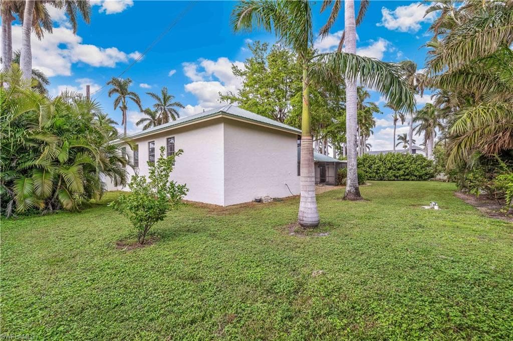 3209 W Riverside DR-30
