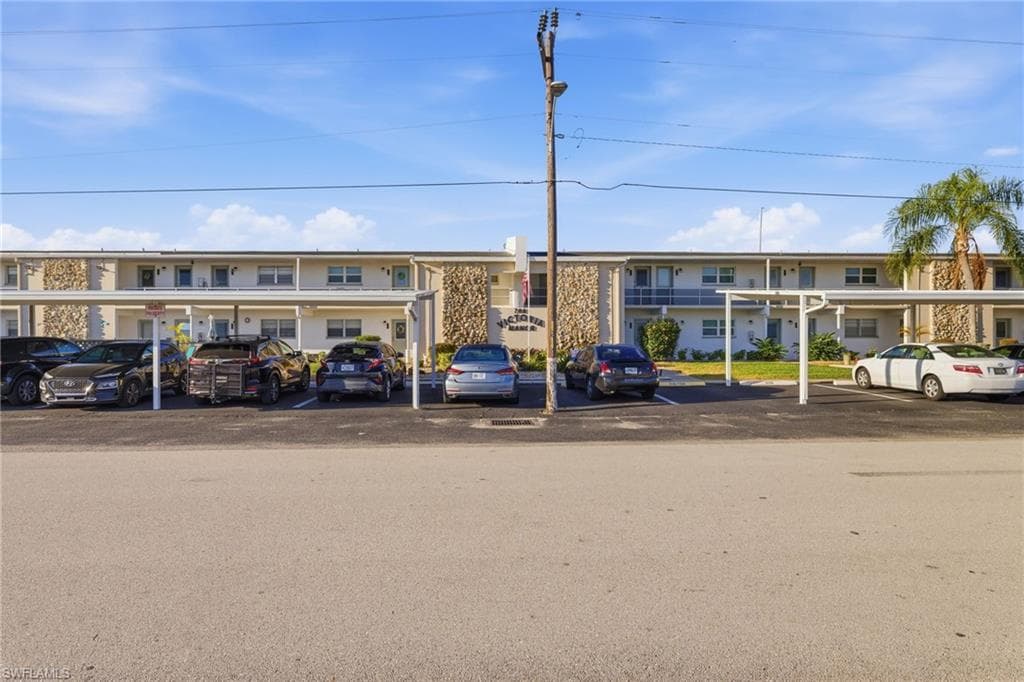 708 Victoria DR 212-24