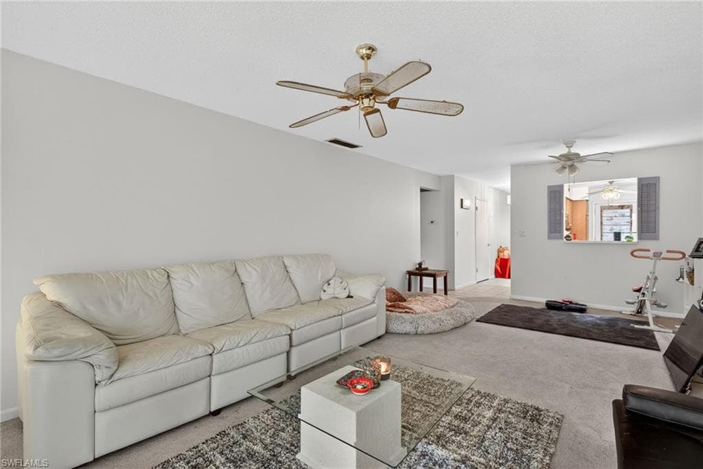 708 Victoria DR 212-28