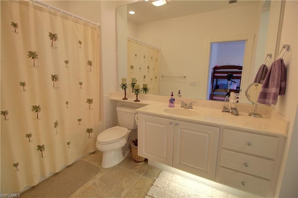 8109 Chianti LN-23