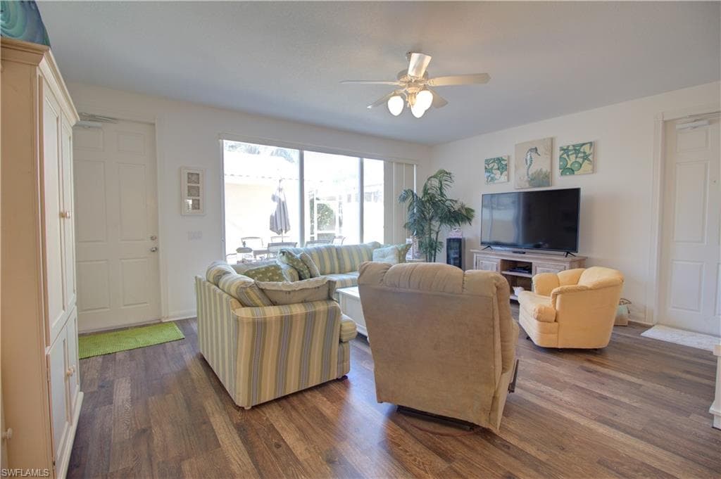 8109 Chianti LN-2