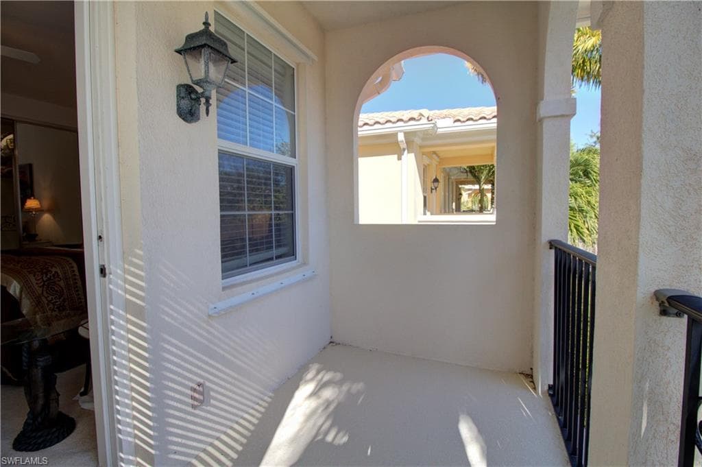8109 Chianti LN-21