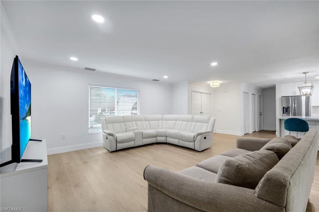27153 Edenbridge CT-10