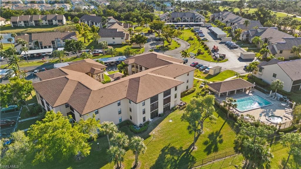 8340 Charter Club CIR 9-37