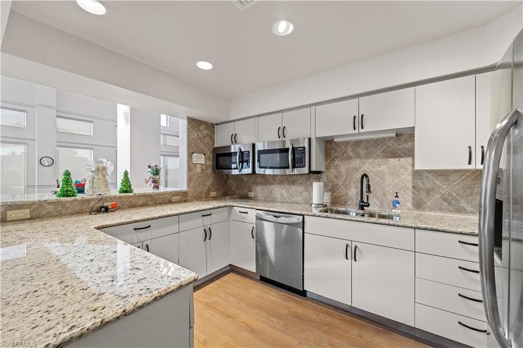 8340 Charter Club CIR 9-35