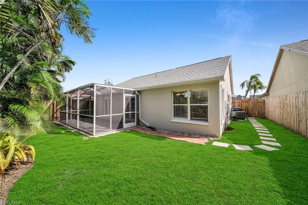 15069 Cloverdale DR-32