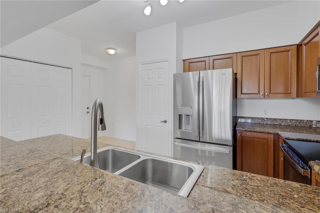 20261 Estero Gardens CIR 108-6