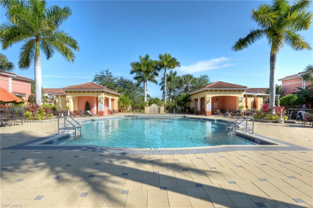 20261 Estero Gardens CIR 108-44