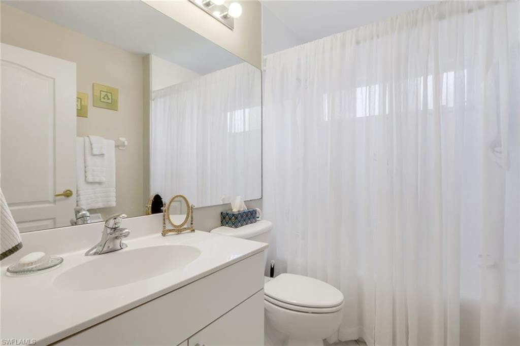 8620 Cedar Hammock CIR 1121-18