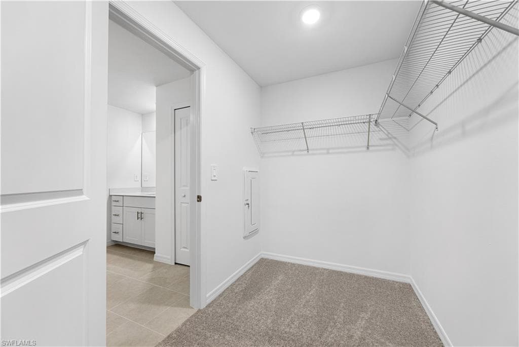 4090 San Felice LN-28