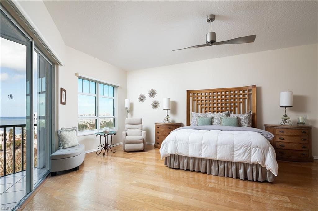 260 Barefoot Beach BLVD PH02-15