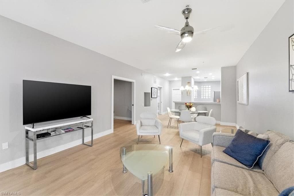 8259 Parkstone PL 8202-5