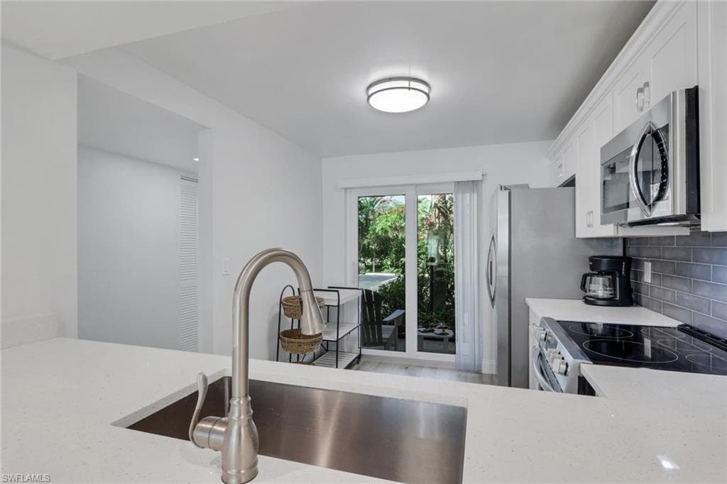 4001 Ice Castle WAY 3605-12