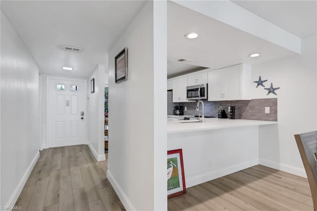 4001 Ice Castle WAY 3605-8