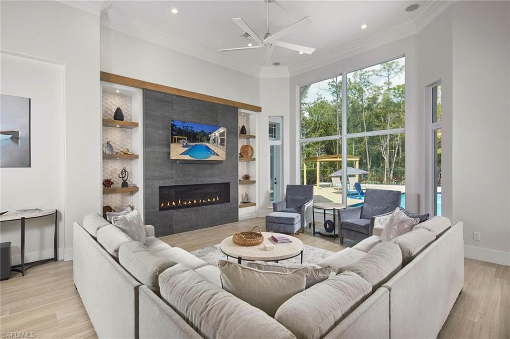 6771 Hunters RD-9