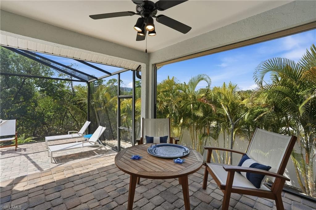 26 Fairview BLVD-33