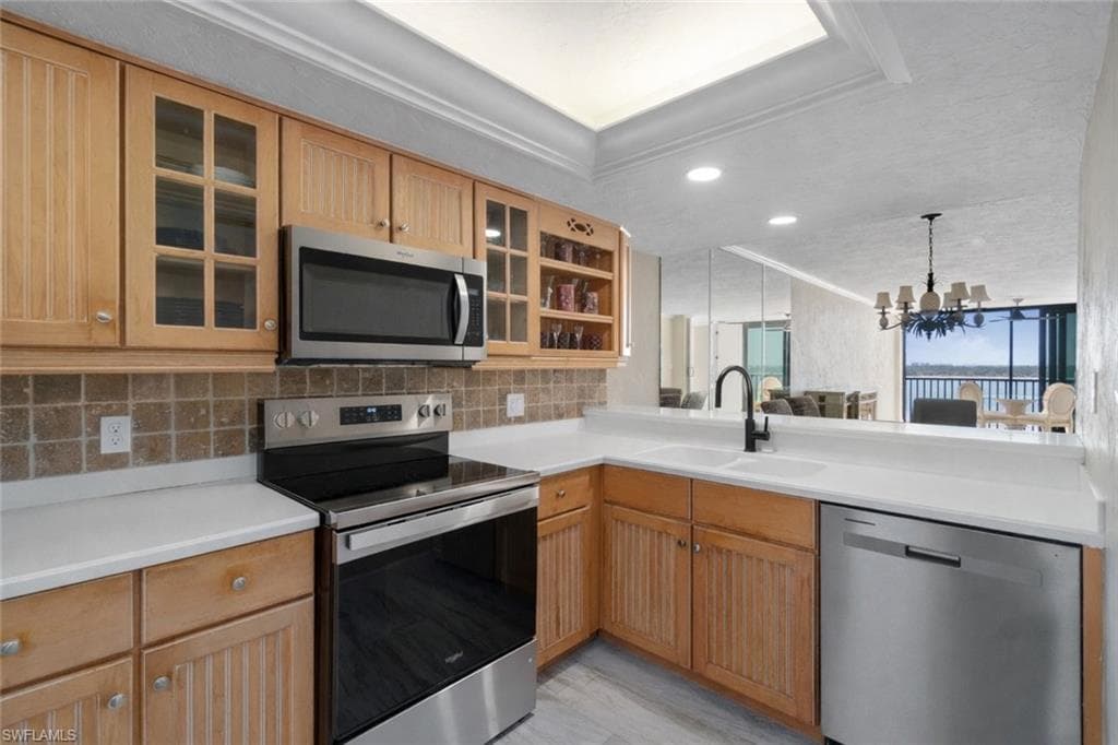 8400 Estero BLVD 303-5