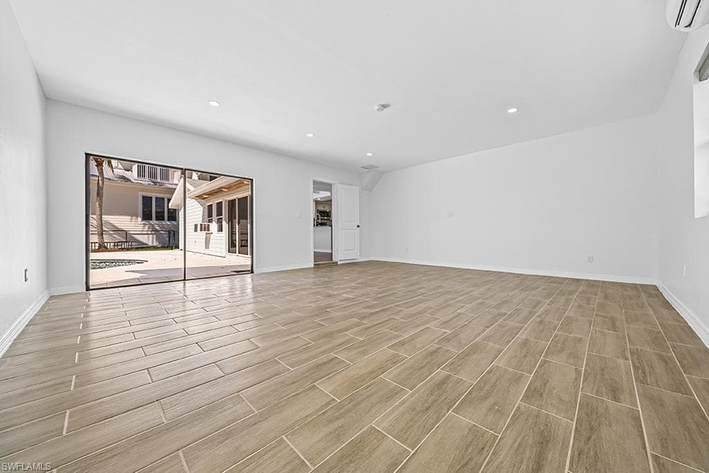 2175 Shad CT-15