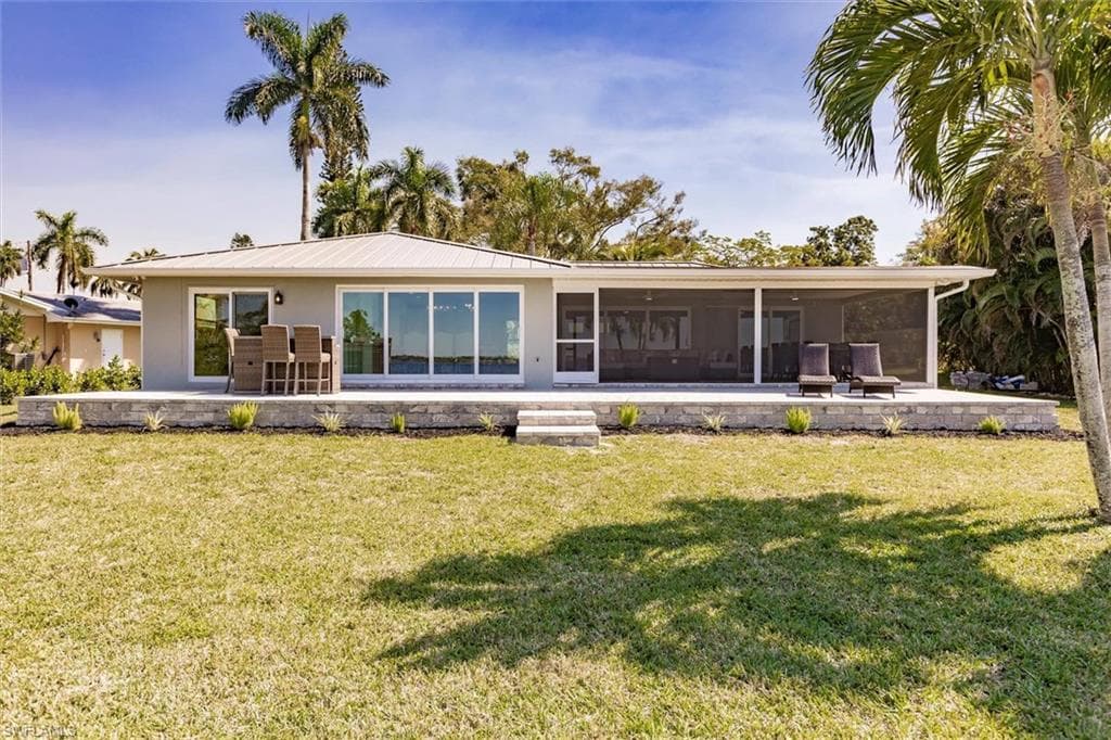 138 Riverview RD-41