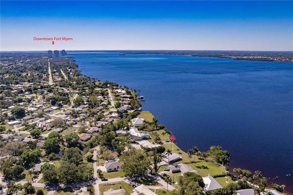138 Riverview RD-44