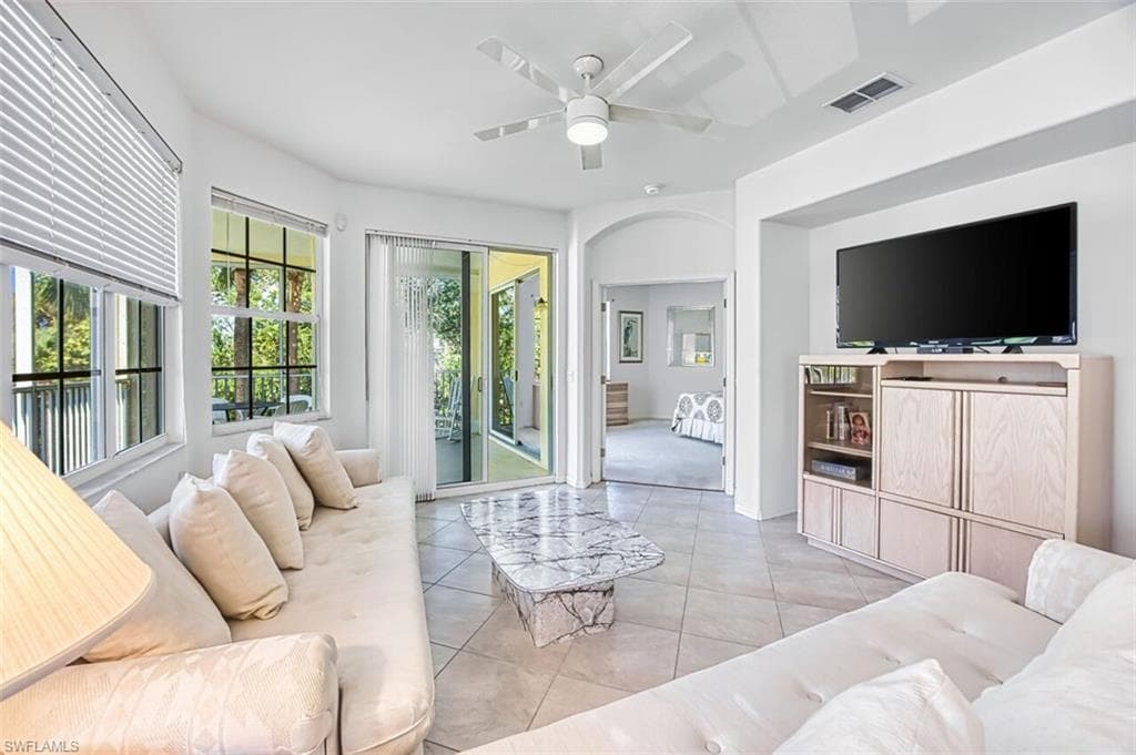 20021 Sanibel View CIR 101-16