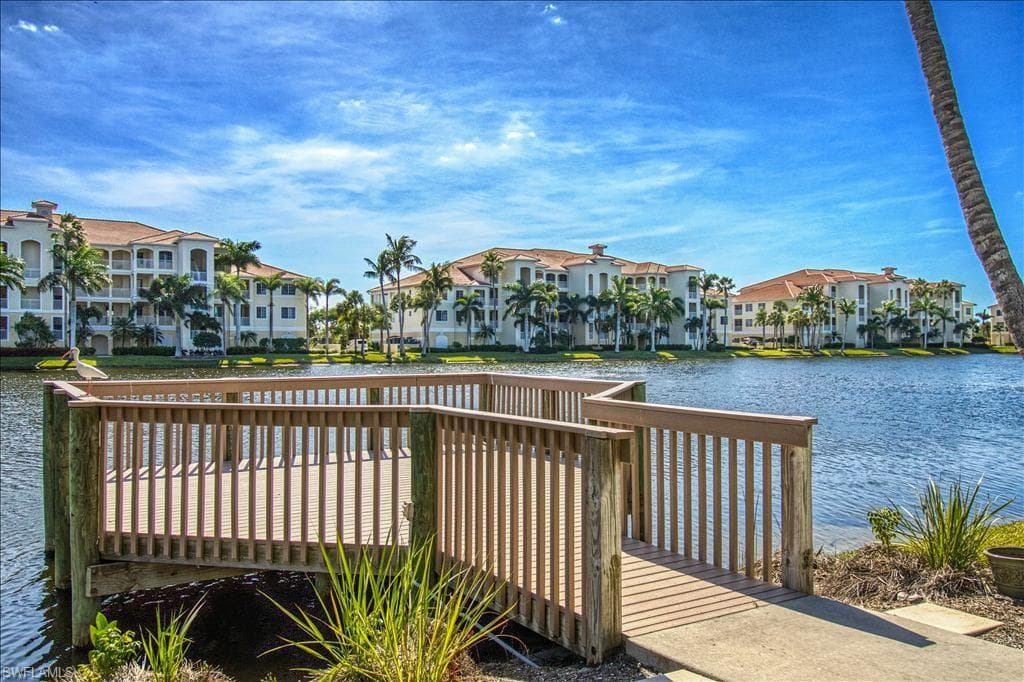 20021 Sanibel View CIR 101-35