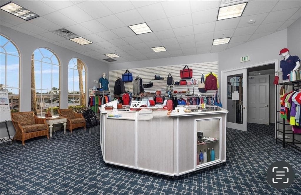 37 High Point CIR E 209-25