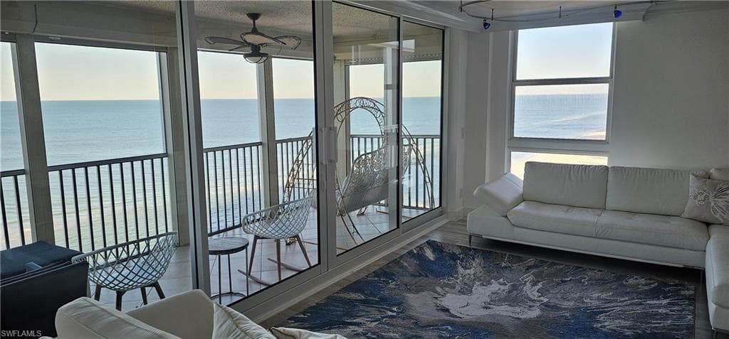 10691 Gulf Shore DR E 1101-1