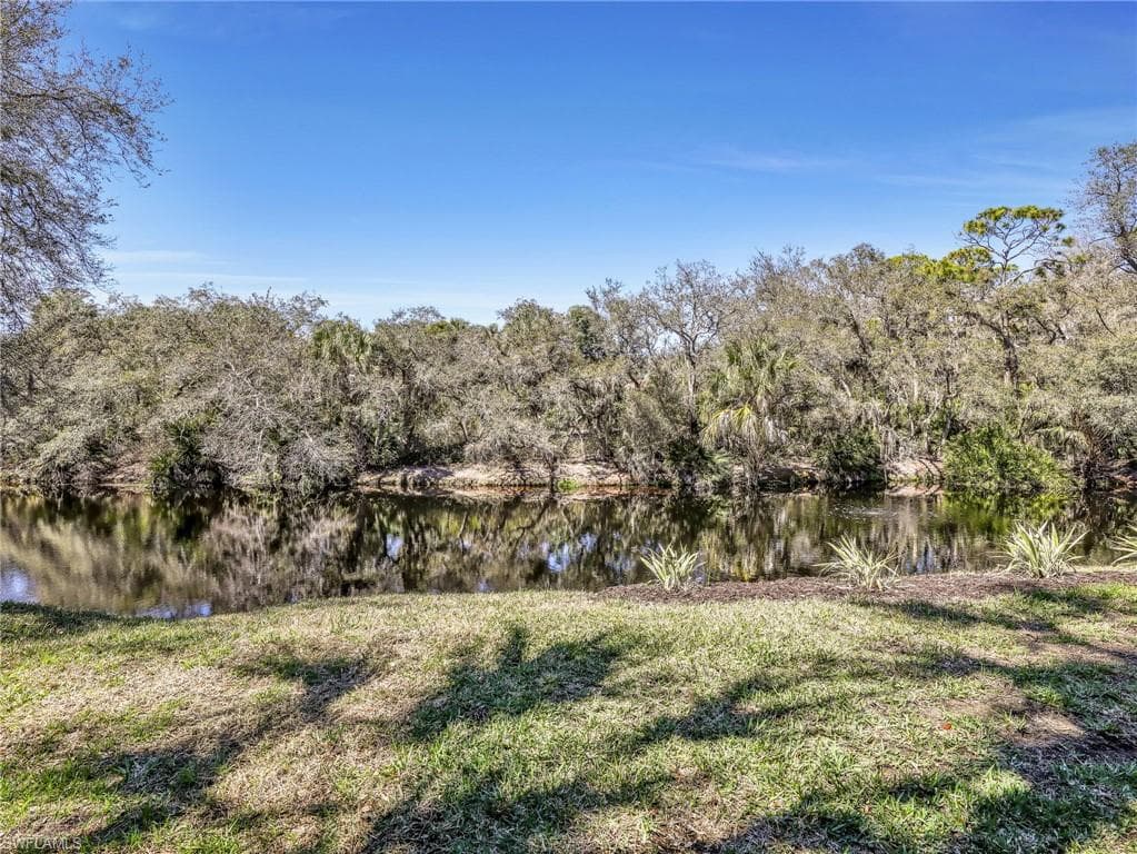 25220 Pelican Creek CIR 102-17